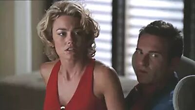 Kelly Carlson - сосок 09